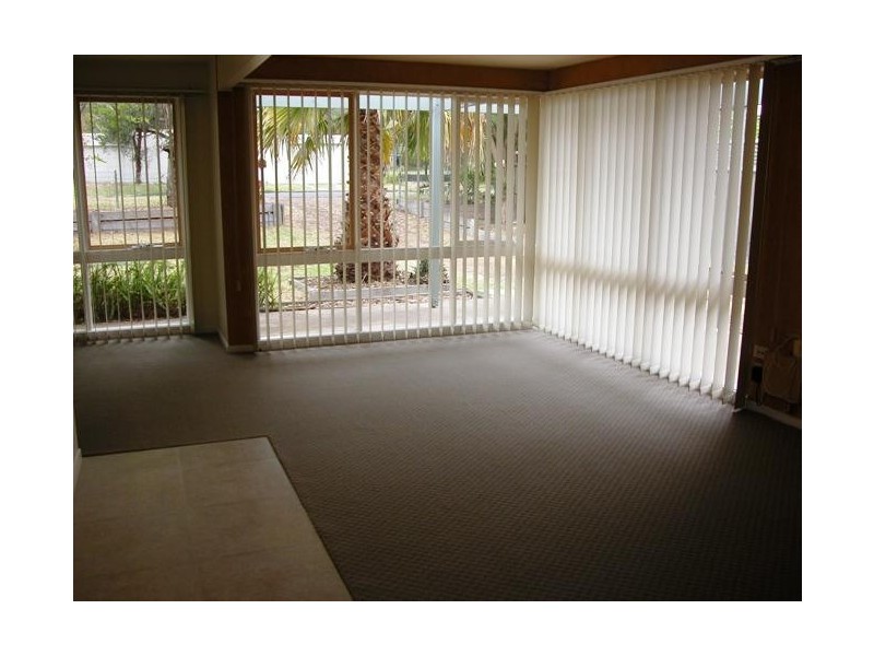 50 Potton Avenue, Rosebud VIC 3939