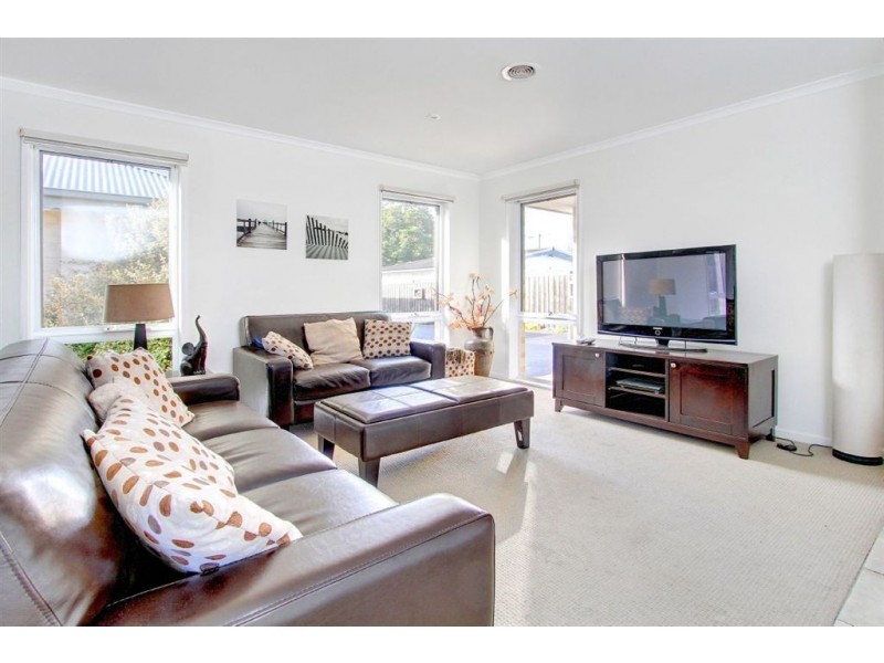 2/58 First Avenue, Rosebud VIC 3939