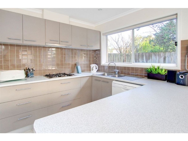 2/58 First Avenue, Rosebud VIC 3939