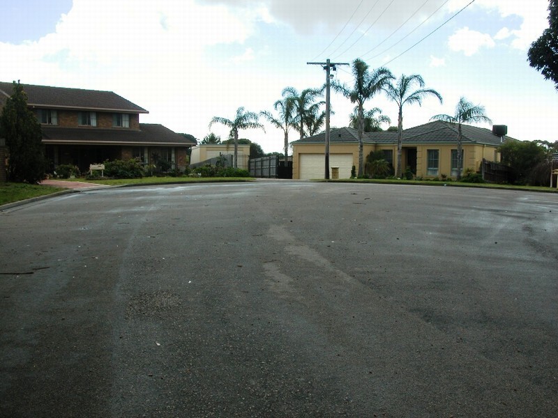 10 Kendall Court, Rosebud VIC 3939