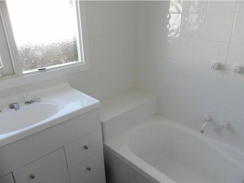 68 Spray Street, Rosebud VIC 3939