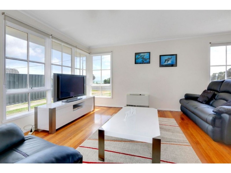 36 Marine Drive, Safety Beach VIC 3936