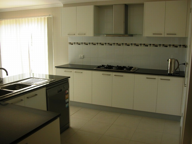 4 Mt Arthur Avenue, Rosebud VIC 3939