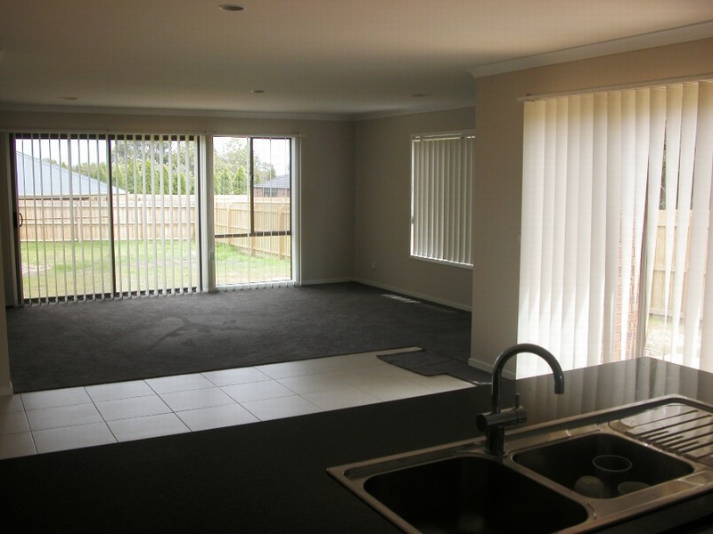 4 Mt Arthur Avenue, Rosebud VIC 3939