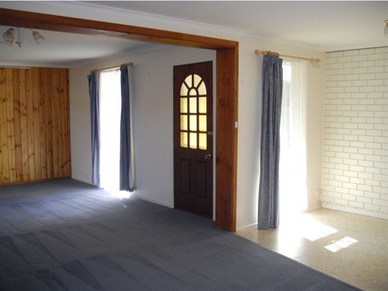 2/6 Frank Street, Safety Beach VIC 3936