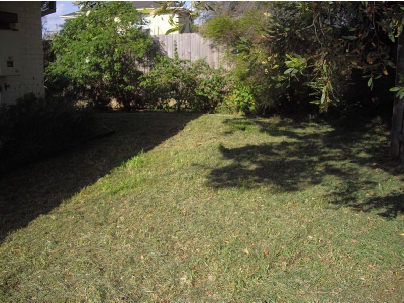 2/6 Frank Street, Safety Beach VIC 3936