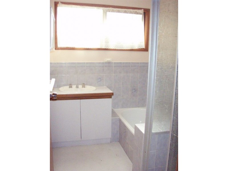 134 Sixth Avenue, Rosebud VIC 3939