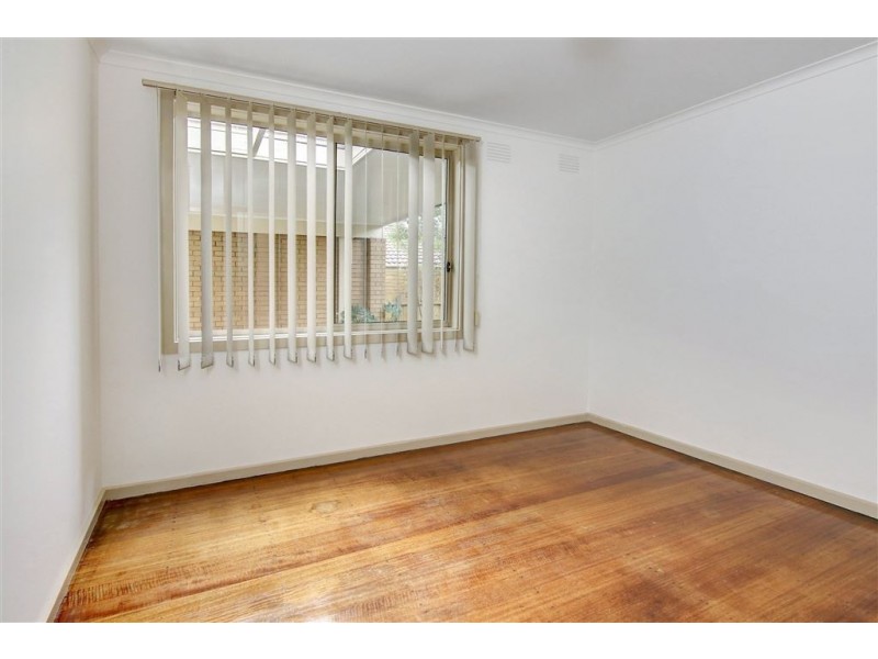 16 Kolinda Crescent, Rosebud VIC 3939