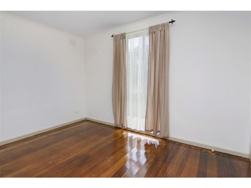 16 Kolinda Crescent, Rosebud VIC 3939