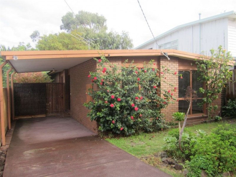 76 Second Avenue, Rosebud VIC 3939