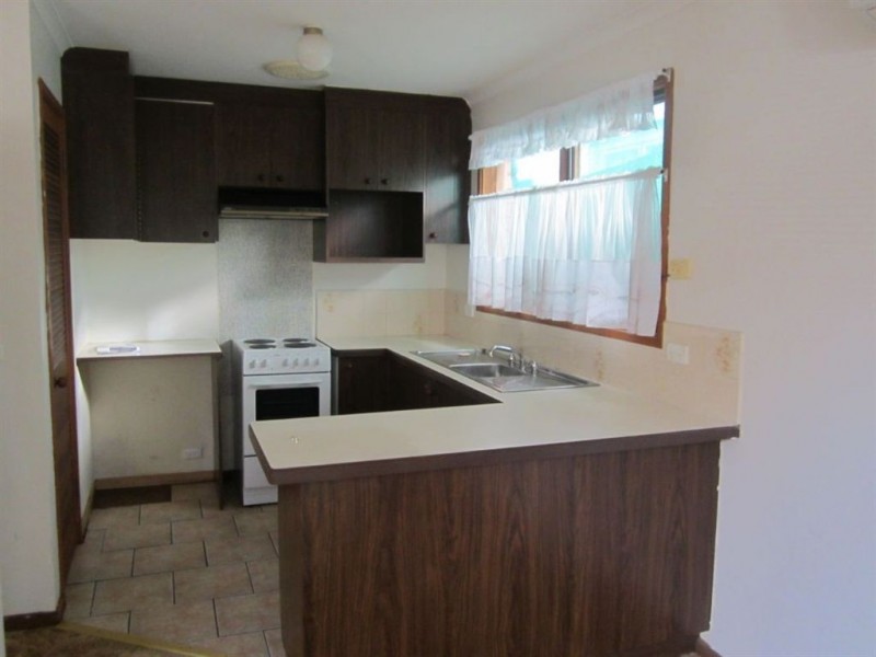 76 Second Avenue, Rosebud VIC 3939