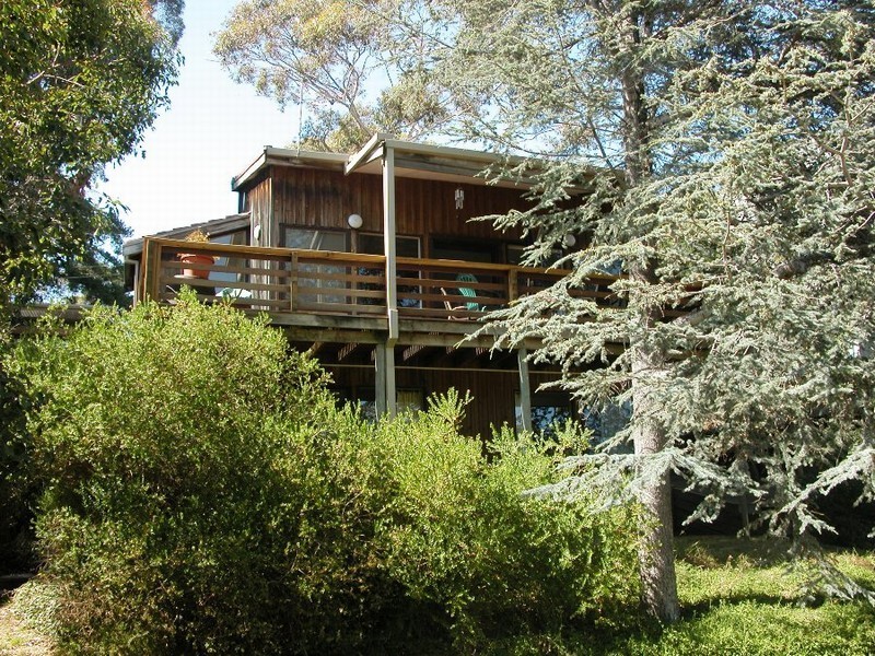 4 Burrell Street, Mccrae VIC 3938