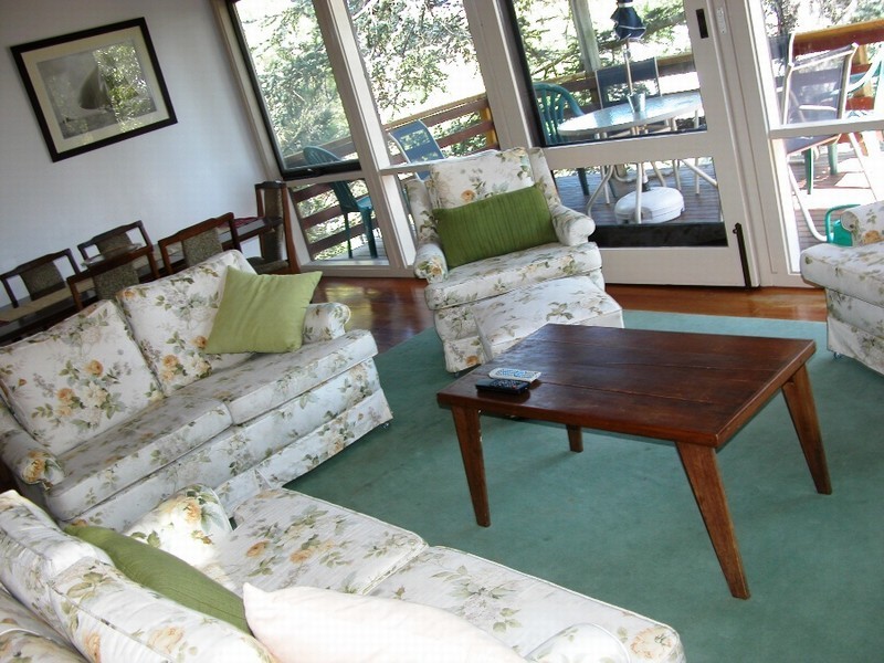 4 Burrell Street, Mccrae VIC 3938