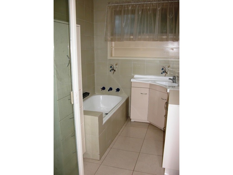 1 Martin Street, Rosebud VIC 3939