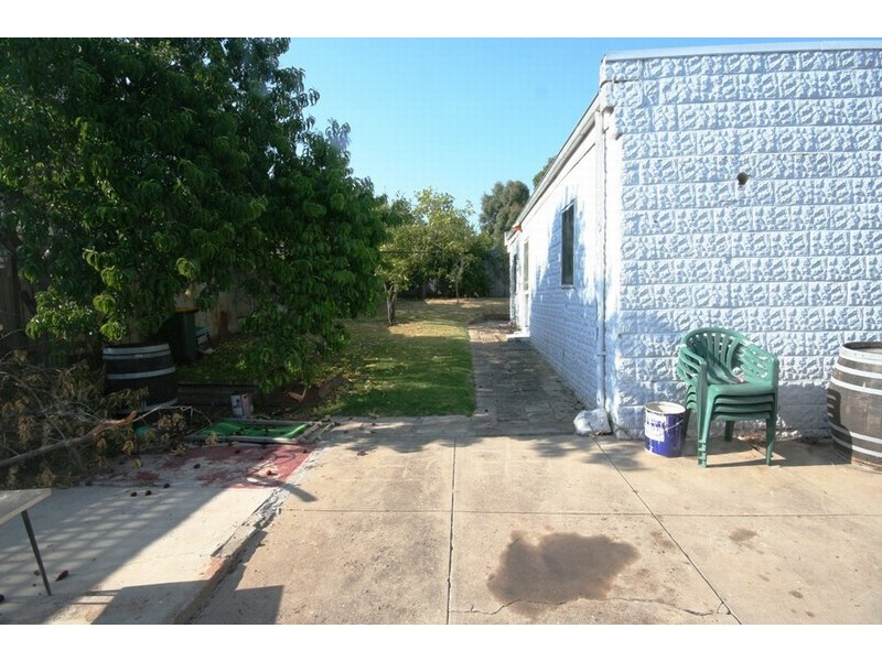 9 Gipps Street, Rosebud VIC 3939