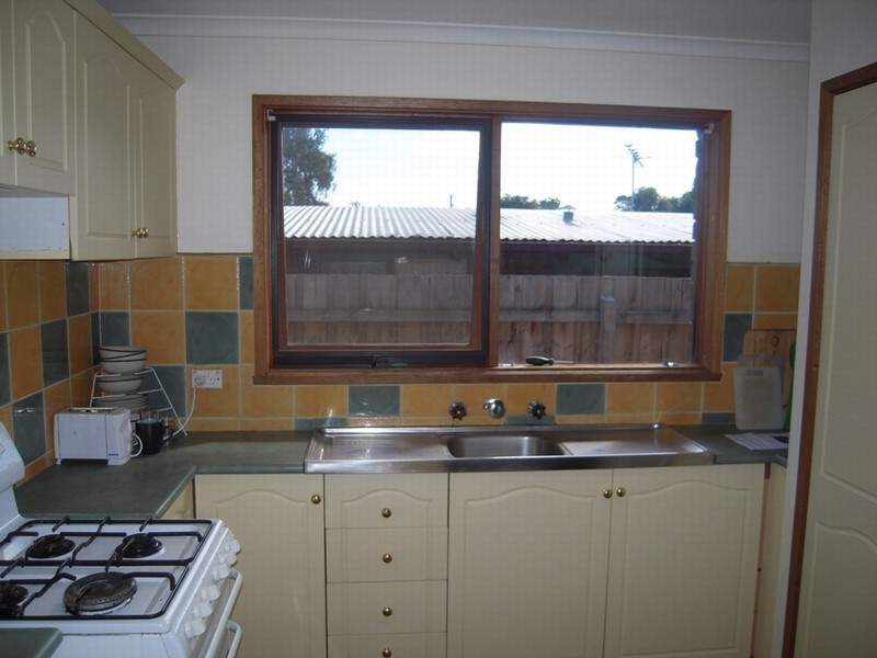 71A Hayes Avenue, Rosebud VIC 3939