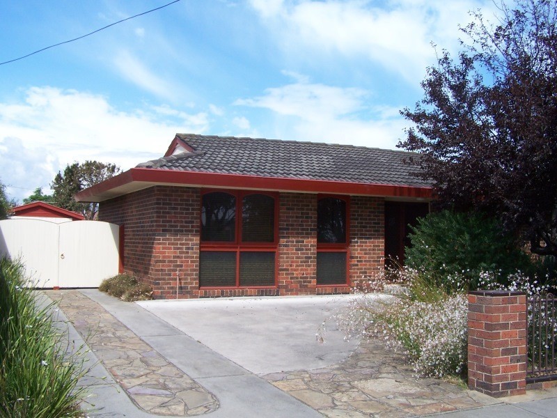 64 Austin Road, Seaford VIC 3198