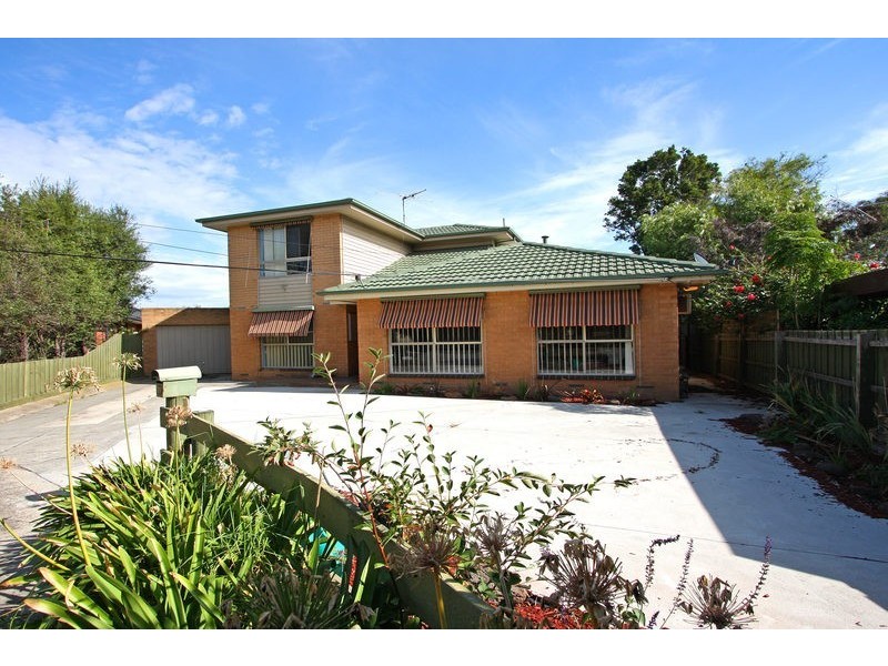 19 Lombard Way, Seaford VIC 3198