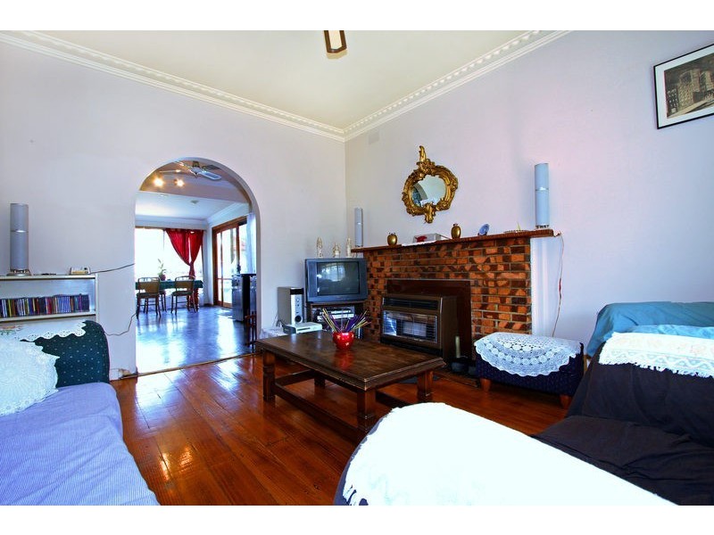 14 Ti Tree crescent, Seaford VIC 3198