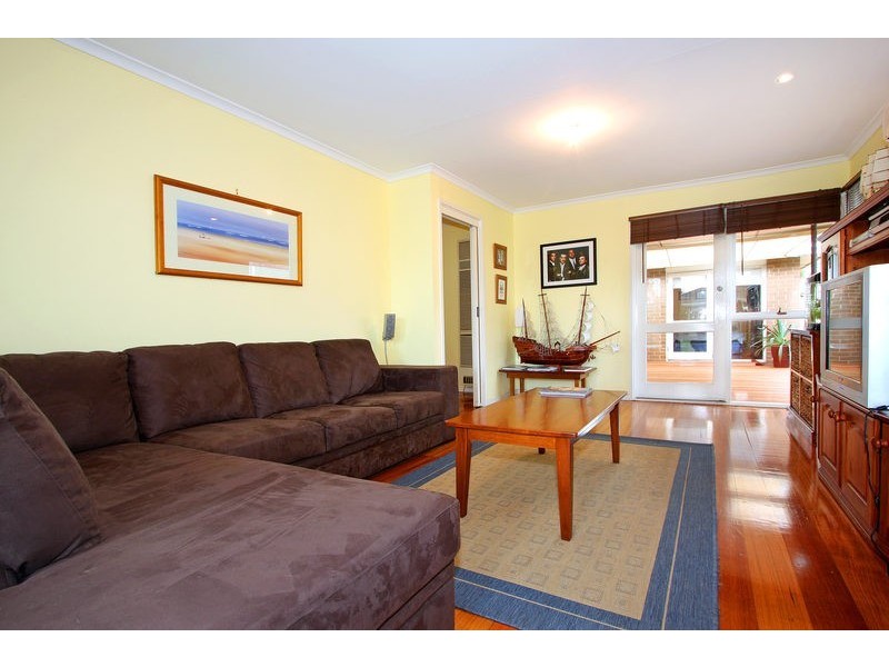 24 Kinsale Street, Seaford VIC 3198