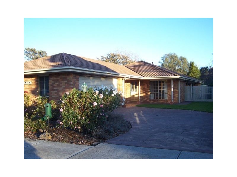 4 Catron Street, Seaford VIC 3198