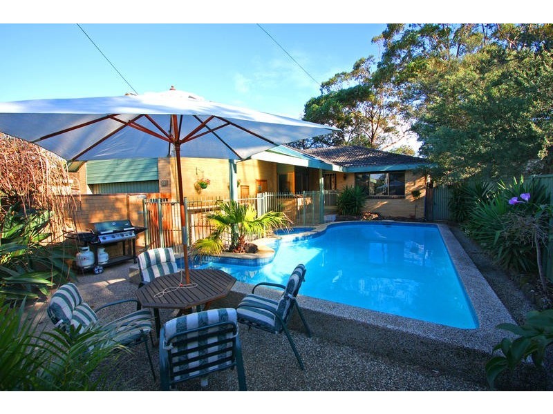 23 Mahoney Crescent, Seaford VIC 3198