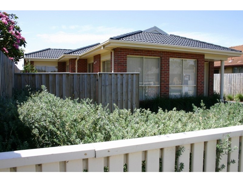 1/44 Fellowes Street, Seaford VIC 3198