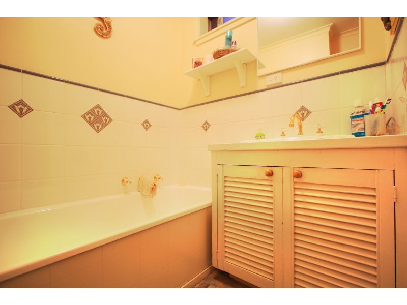 13 Spruce Court, Frankston North VIC 3200