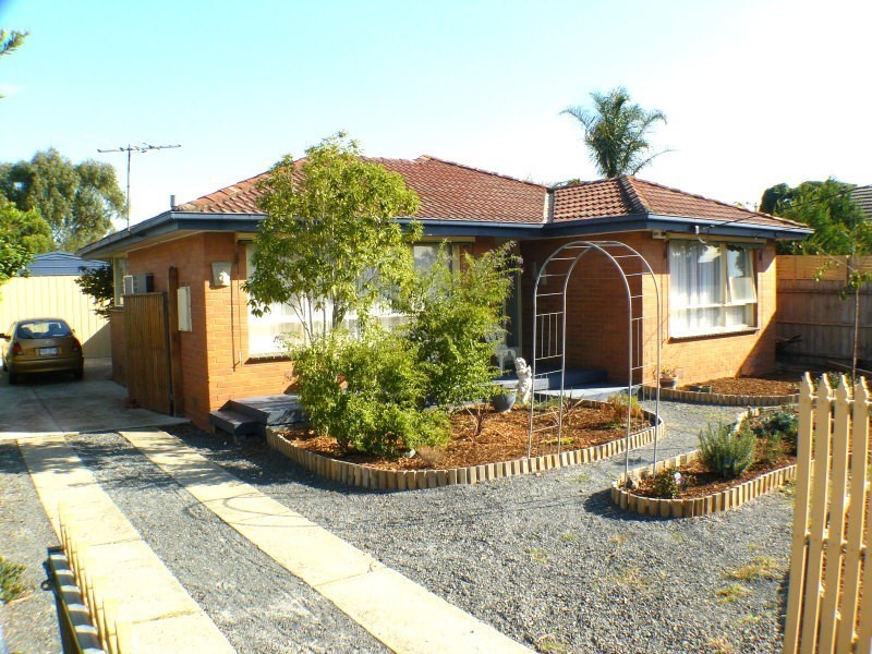 9 Whitby Way, Seaford VIC 3198