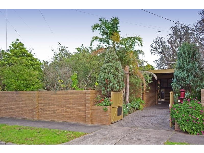 19 Mahoney Crescent, Seaford VIC 3198