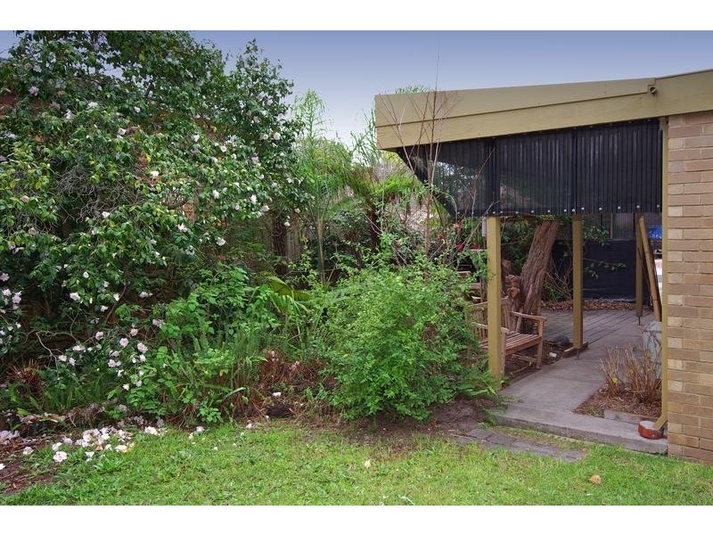 19 Mahoney Crescent, Seaford VIC 3198