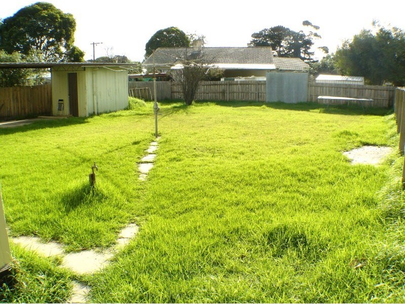 UNDER OFFER / UNDER CONTRACT, Frankston North VIC 3200