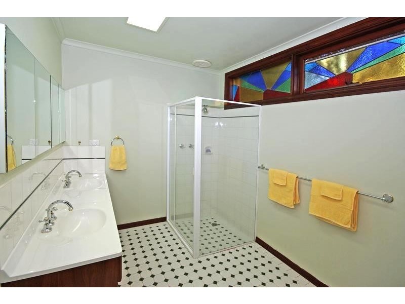 57 Wunalla Road, Seaford VIC 3198