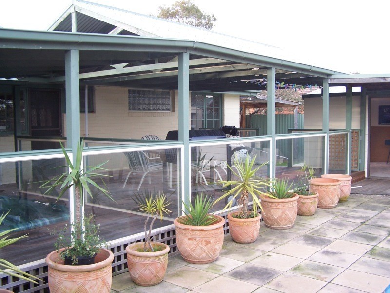 48 Maple Street, Seaford VIC 3198