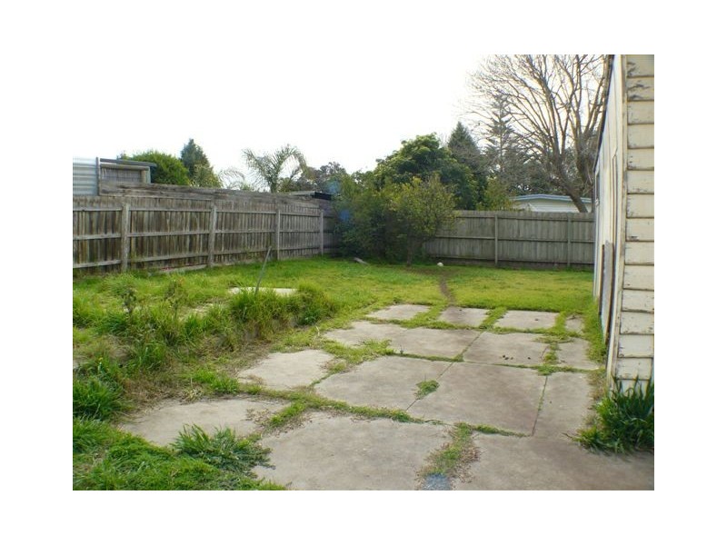 19 Denbigh Road, Seaford VIC 3198