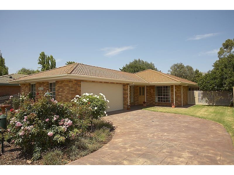 4 Catron Street, Seaford VIC 3198