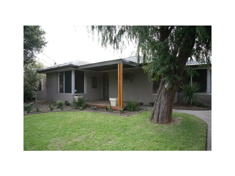 19 Hummerstone Road, Seaford VIC 3198