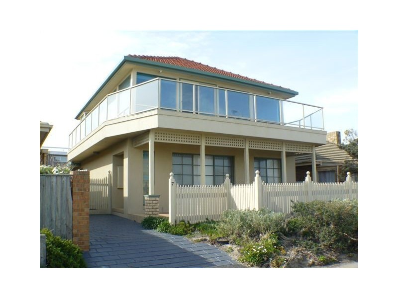 7 Stephens Street, Carrum VIC 3197