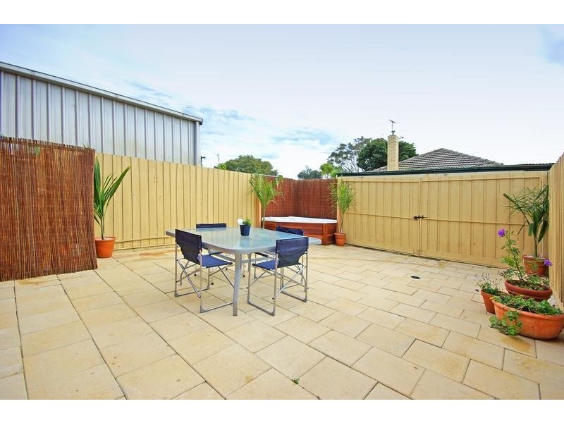 35 Armstrongs Road, Seaford VIC 3198