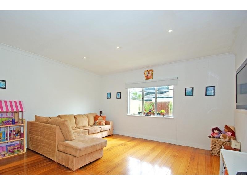 35 Armstrongs Road, Seaford VIC 3198