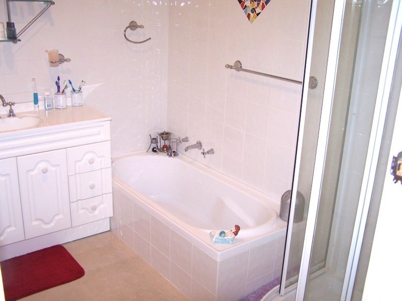 2 Telopea Court, Frankston North VIC 3200