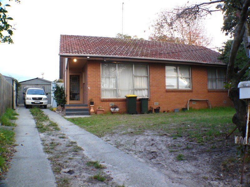 8 Aurea Court, Frankston North VIC 3200