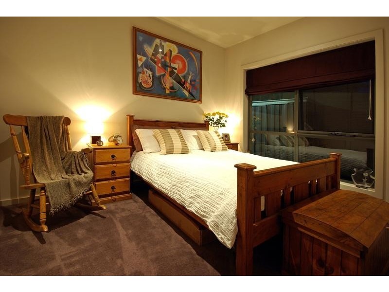 4/43 Nepean Highway, Seaford VIC 3198