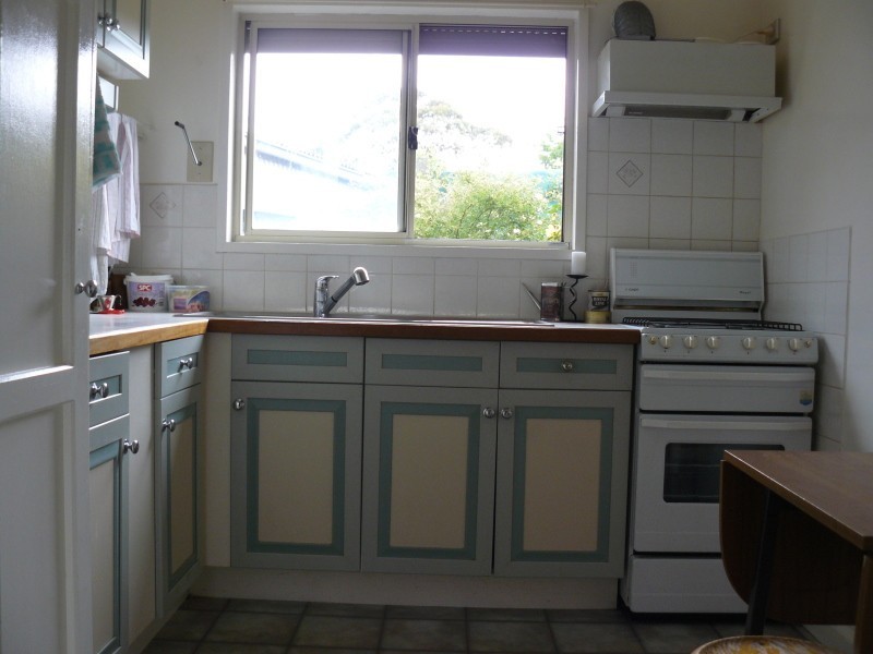 32 Weatherston Road, Seaford VIC 3198