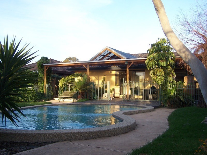 5 Sussex Crescent, Seaford VIC 3198