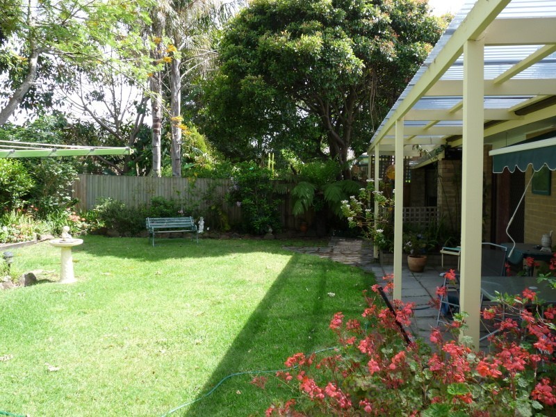 16 Elisdon Drive, Seaford VIC 3198