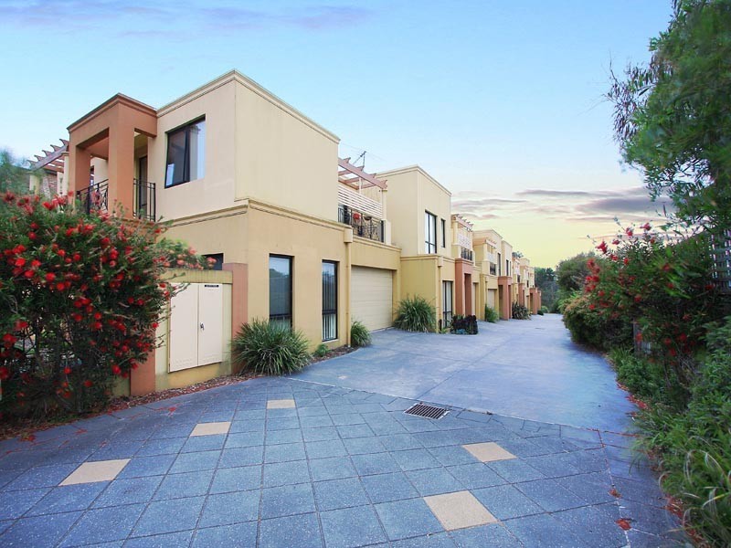 4/276 Nepean Highway, Seaford VIC 3198