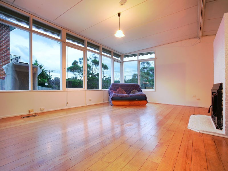 11 Riviera Street, Seaford VIC 3198