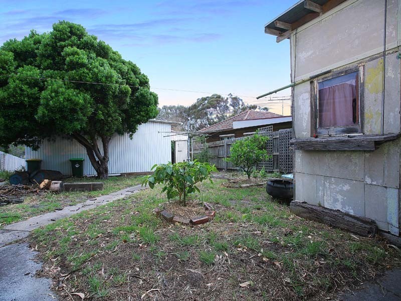 11 Riviera Street, Seaford VIC 3198