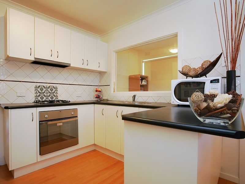 9 Centenary Street, Seaford VIC 3198